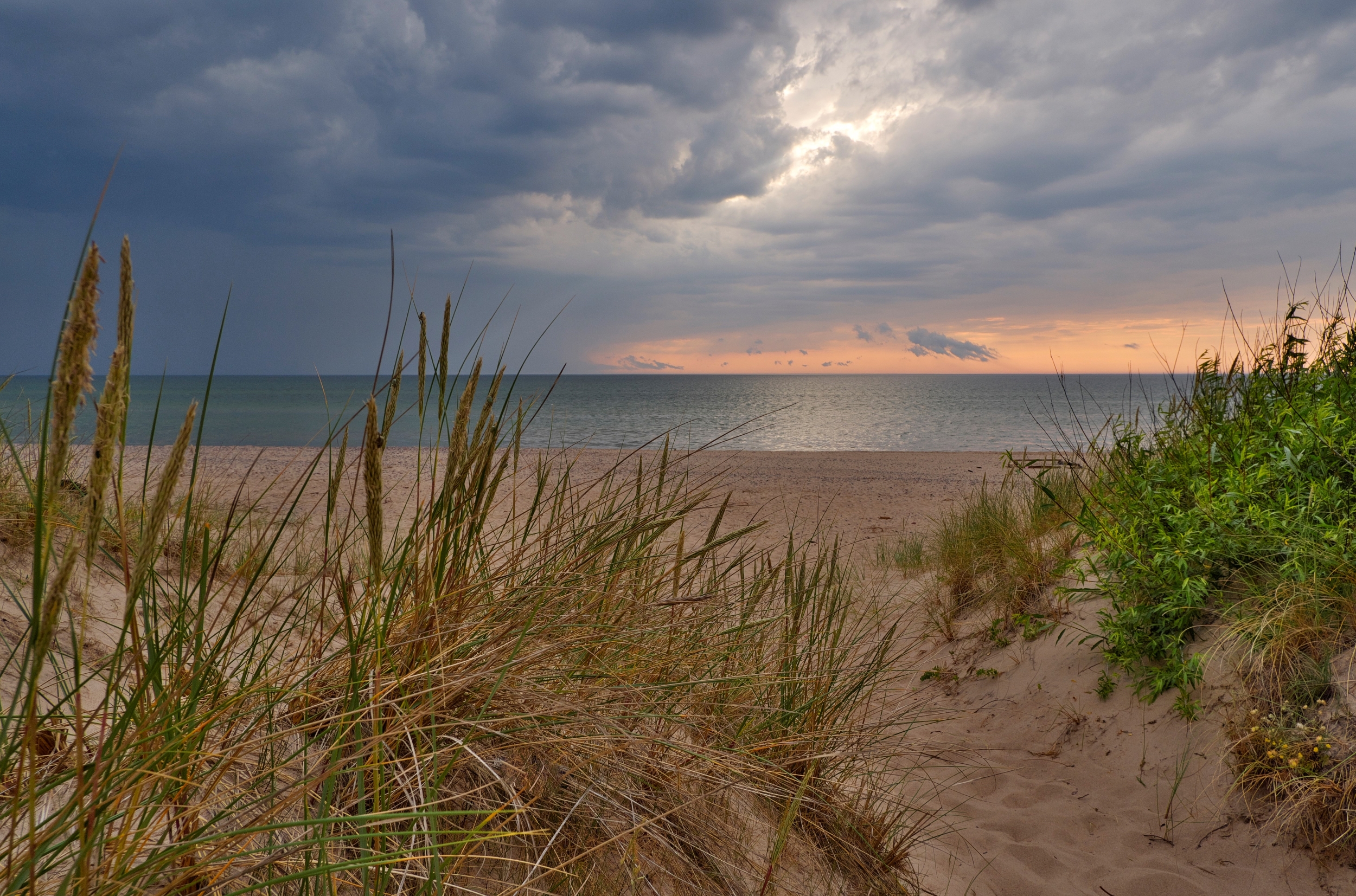 It'll be raining soon - seascape 